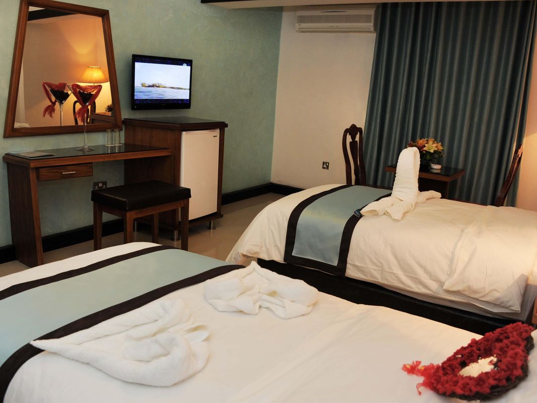 Raed Hotel Suites фото 7