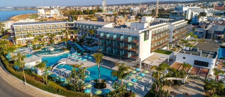 Фото отеля Faros Hotel