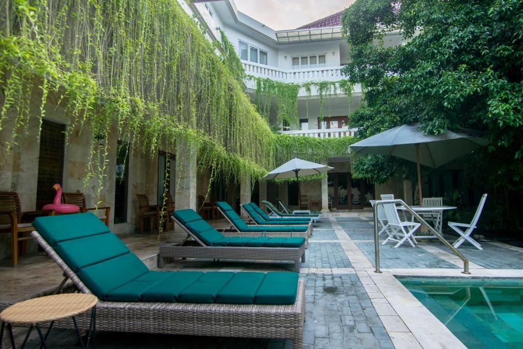 Bali Mystique Hotel and Apartments фото 11