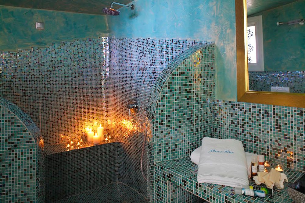 Above Blue Suites фото 1
