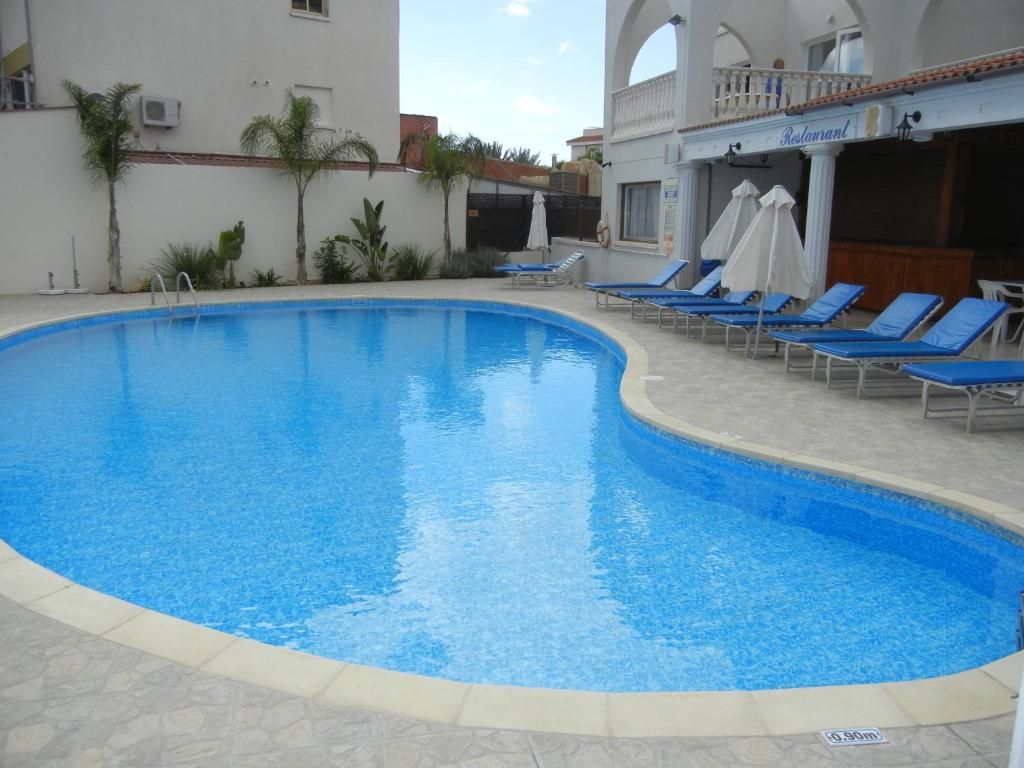 Tsialis Hotel Apartments фото 15