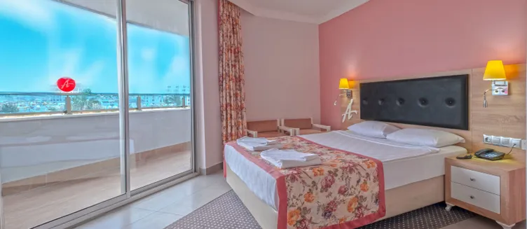 Фото отеля Ananas Hotel