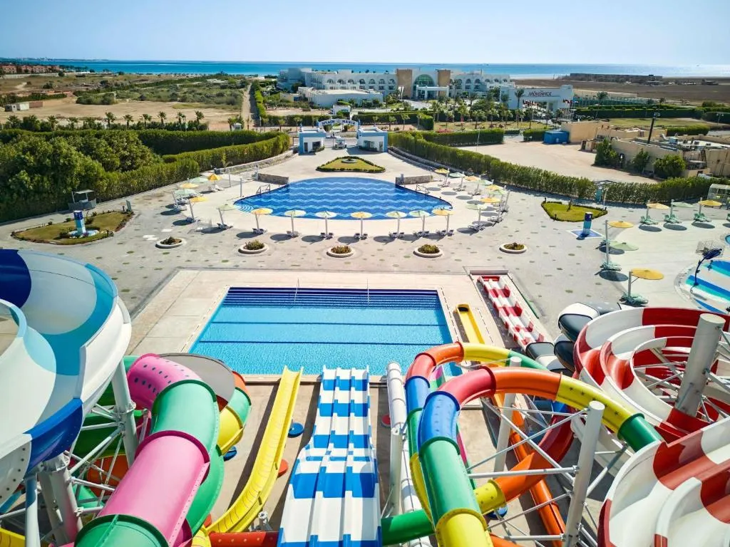 Movenpick Waterpark Resort & Spa Soma Bay фото 41