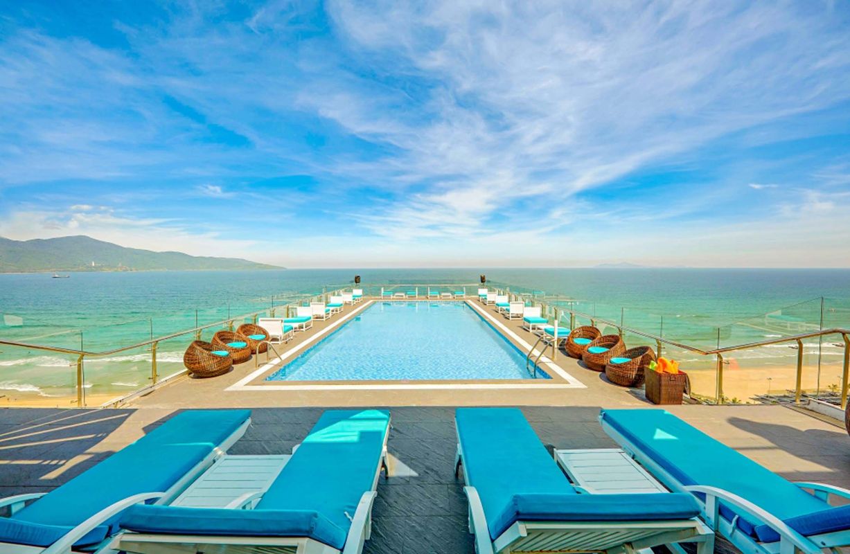 Yarra Ocean Suites Danang фото 5