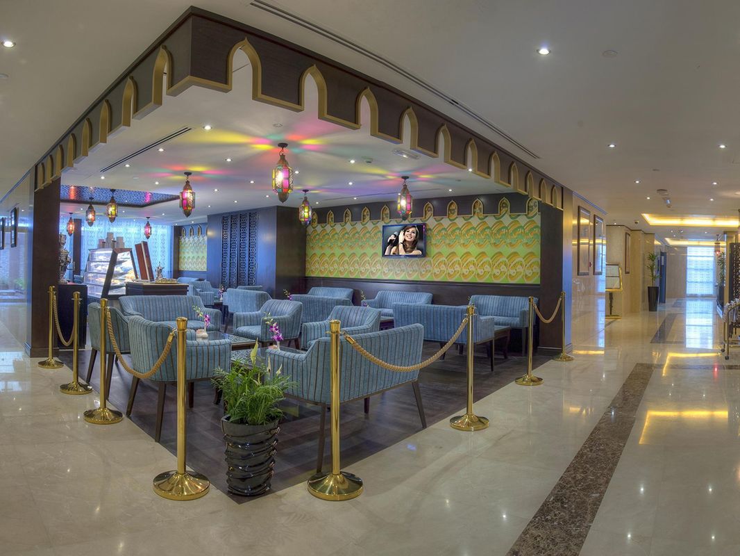 Boutique 7 Hotel and Suites фото 9