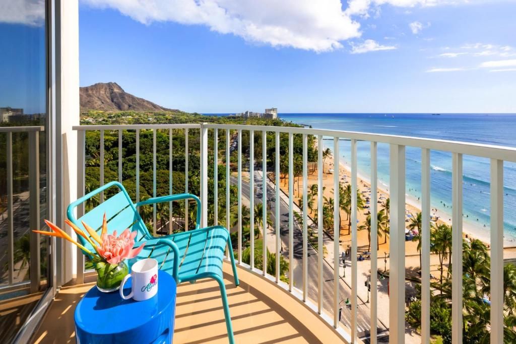 Aston Waikiki Beach Hotel фото 30