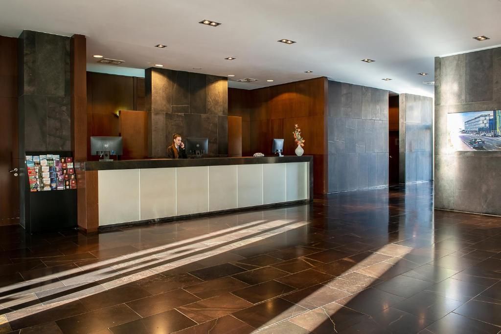 Diagonal Plaza фото 23