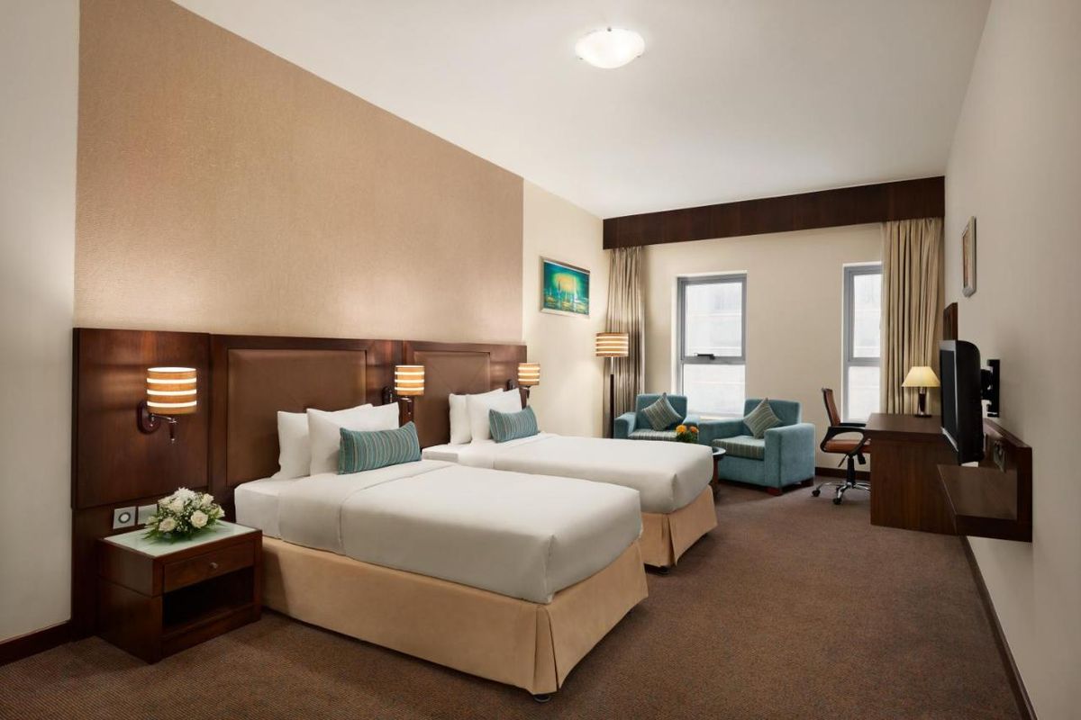 Ramada by Wyndham Dubai Deira фото 3