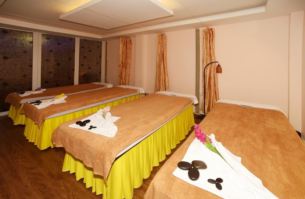 Centre Point Hanoi Hotel фото 23